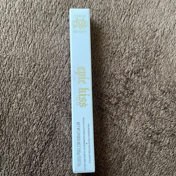 KVD Womanism 250 Epic Kiss Nourishing Vegan Butter Lipstick - Picture 3 of 5